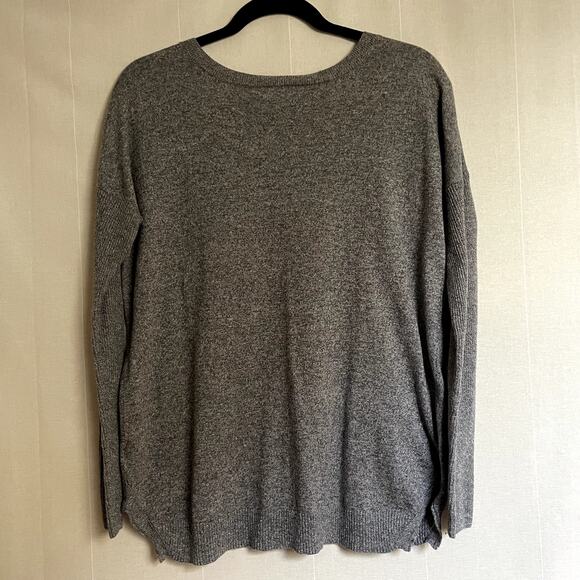 American Eagle Mens Sweater Med Preppy Minimalist Old Money - Picture 2 of 3